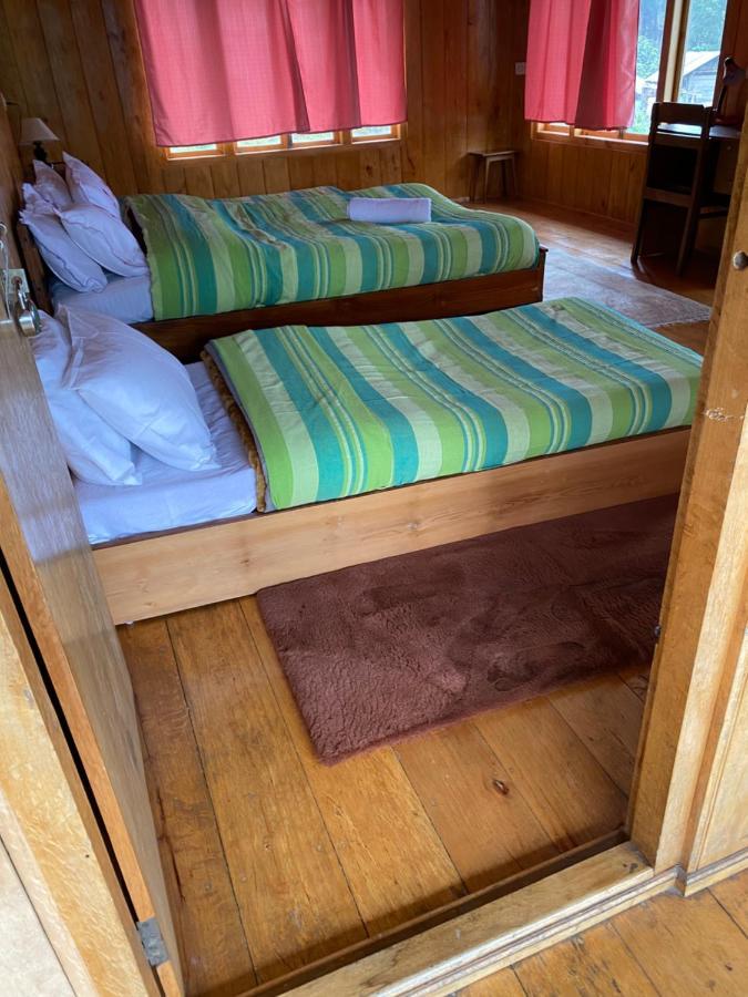 Bed and Breakfast Log Cabin In The Woods Ґанґток Екстер'єр фото