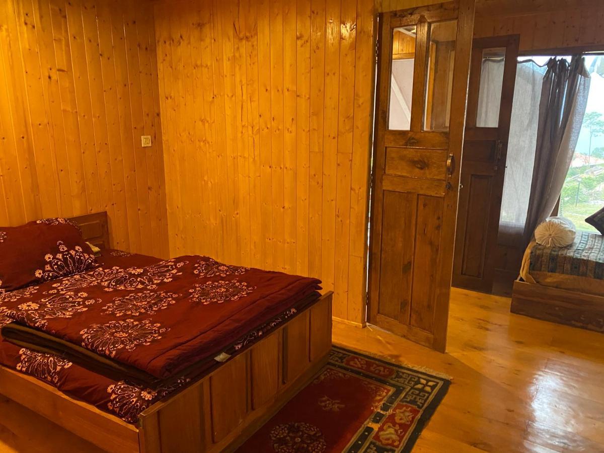 Bed and Breakfast Log Cabin In The Woods Ґанґток Екстер'єр фото